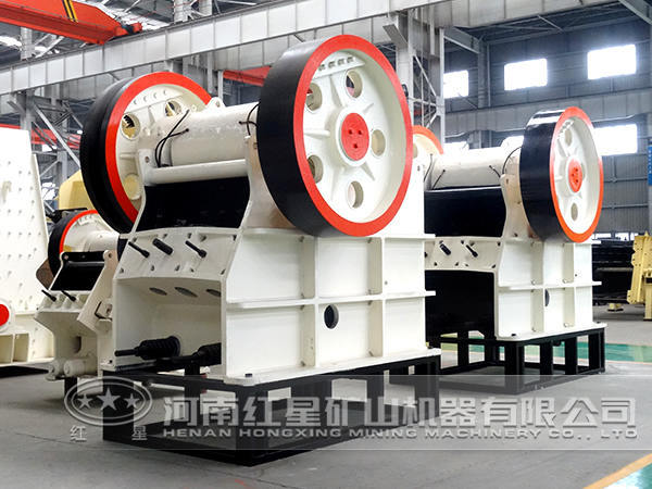 復(fù)擺顎式破碎機 復(fù)擺顎式破碎機