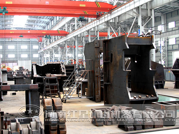 顎式破碎機零部件 顎式破碎機零部件