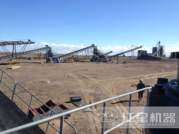 制砂機作業現場 制砂機作業現場