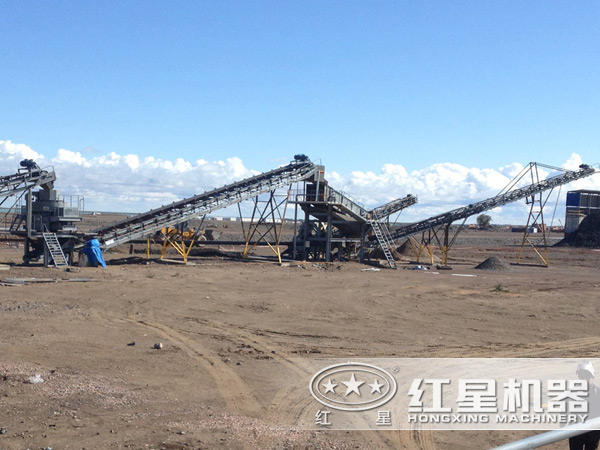 制砂生產線中的制砂機 制砂生產線中的制砂機