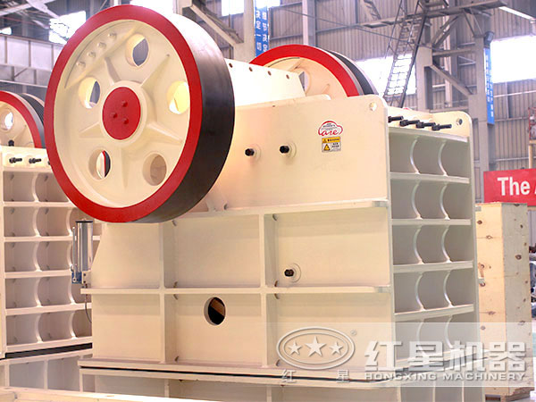 顎式破碎機 顎式破碎機