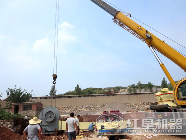 磨粉設(shè)備安裝、調(diào)試現(xiàn)場(chǎng) 磨粉設(shè)備安裝、調(diào)試現(xiàn)場(chǎng)