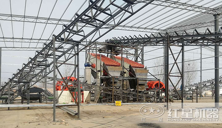 洗砂機現(xiàn)場 洗砂機現(xiàn)場