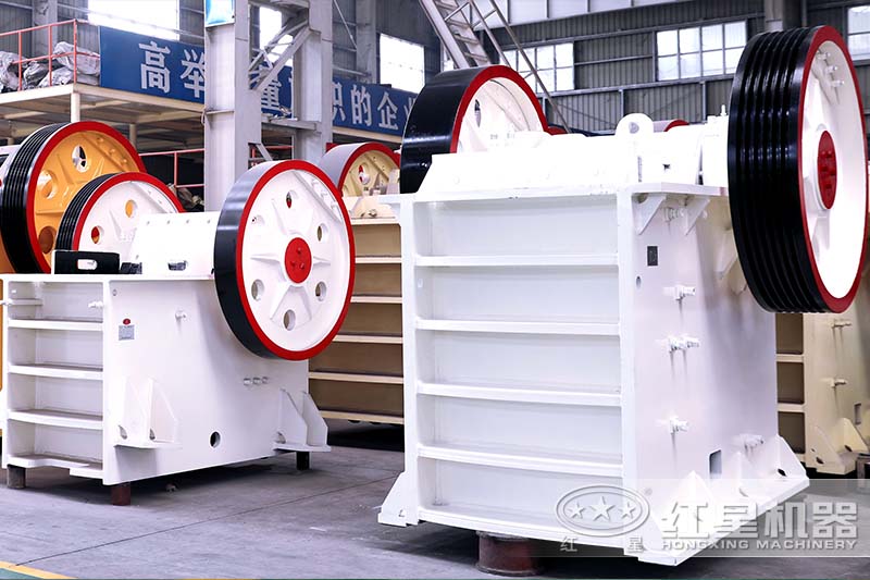 顎式破碎機(jī)設(shè)備實(shí)拍圖 顎式破碎機(jī)設(shè)備實(shí)拍圖